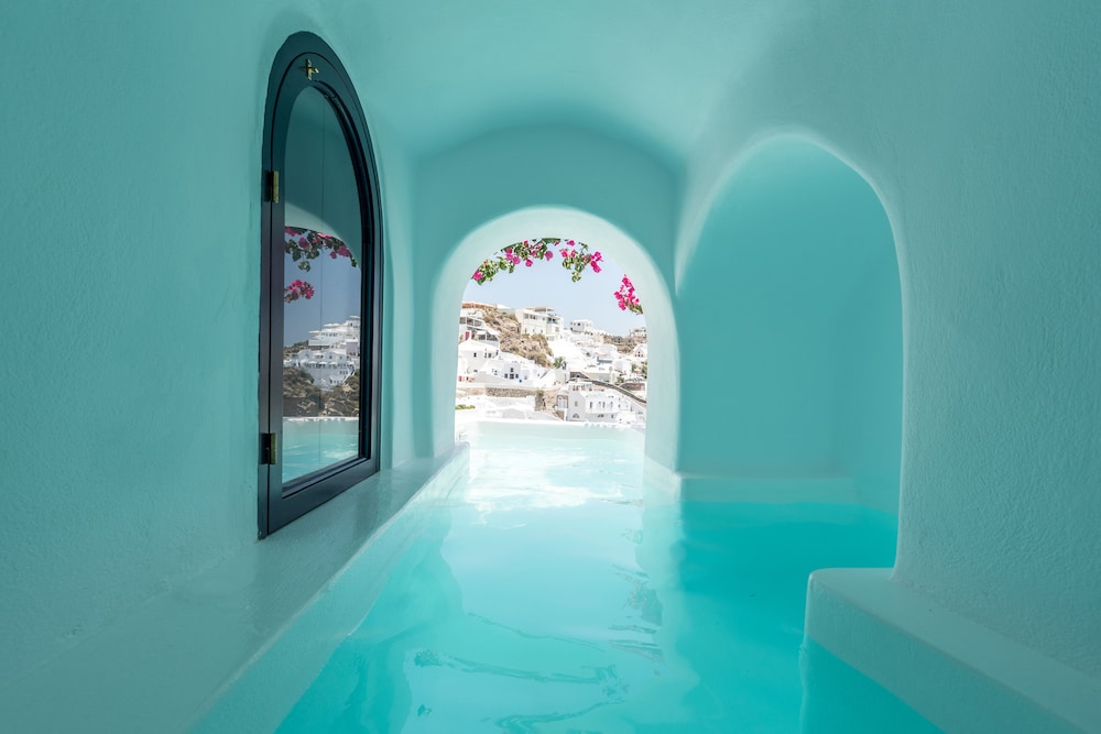 Chelidonia Luxury Suites - Adults Only 19/50