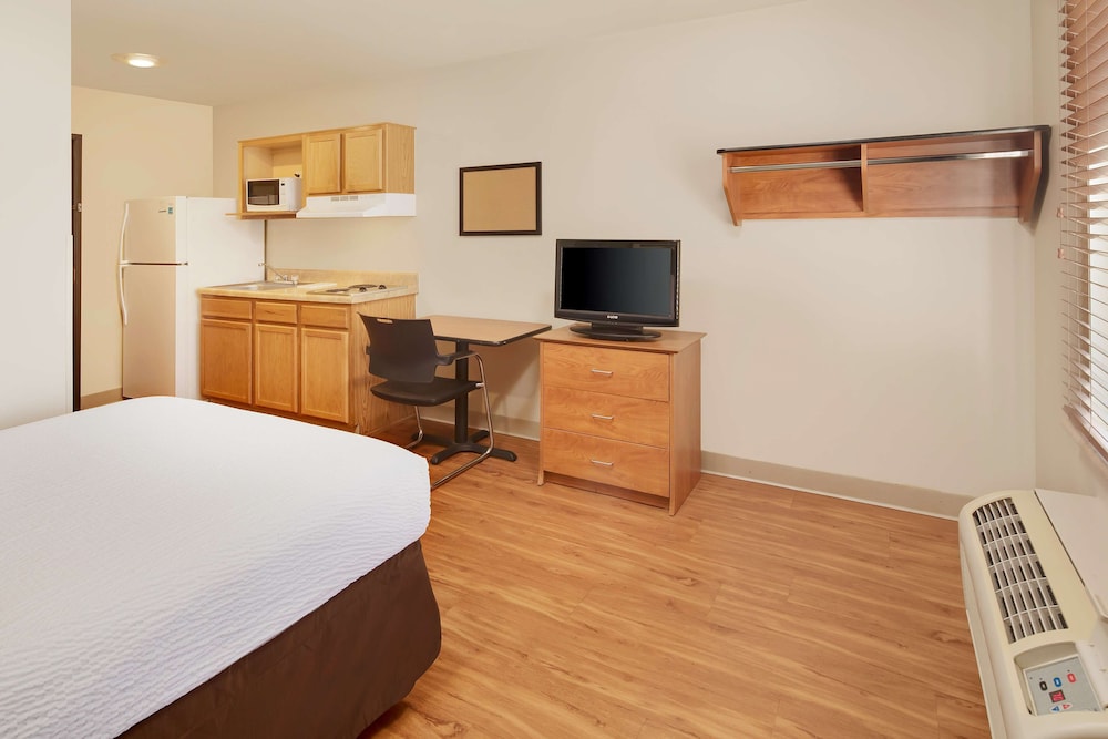 Extended Stay America Select Suites Wilmington West (ex WoodSpring Suites Wilmington) 19/42
