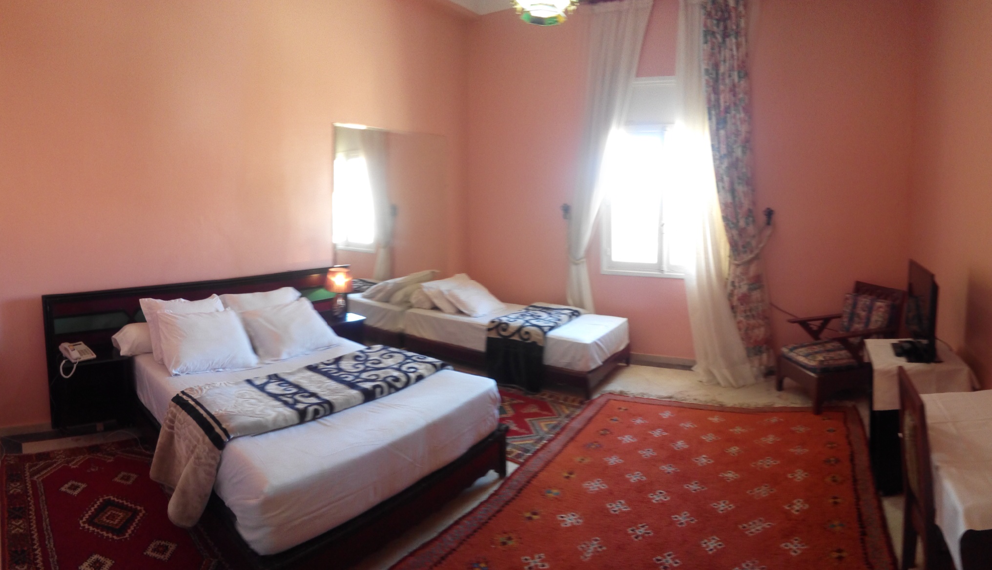 HOTEL LES AMANDIERS 15/39
