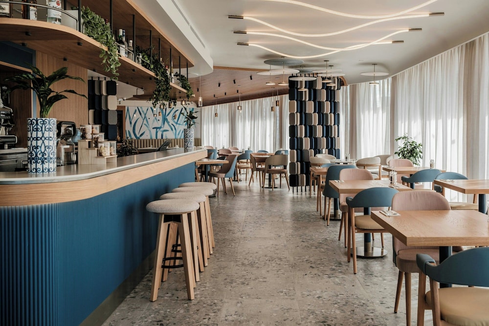 Courtyard by Marriott Sliema 42/50