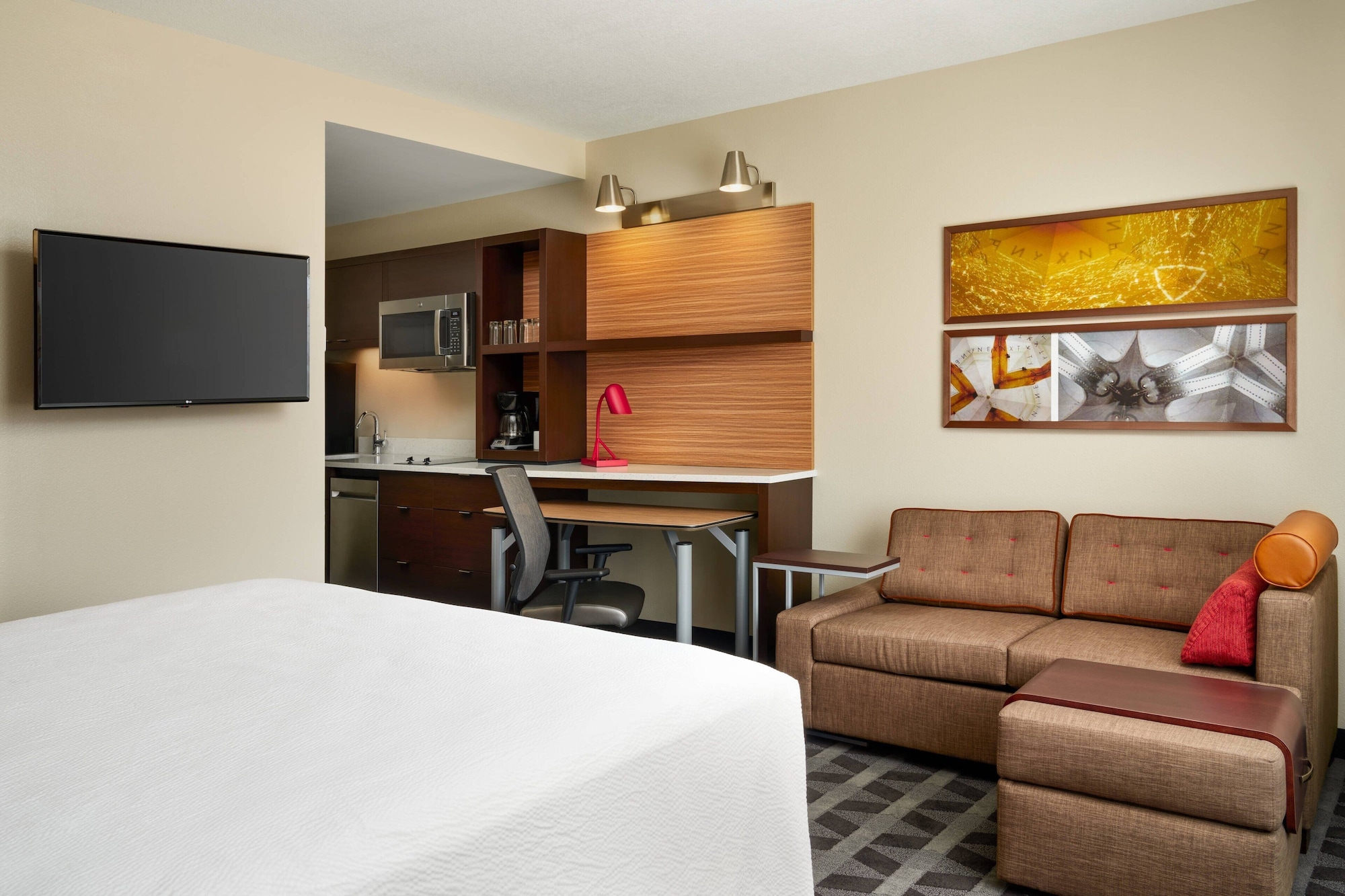 استوديو بسرير كينج مع أريكة لذوي الإعاقة، TownePlace Suites by Marriott Leesburg 2/3