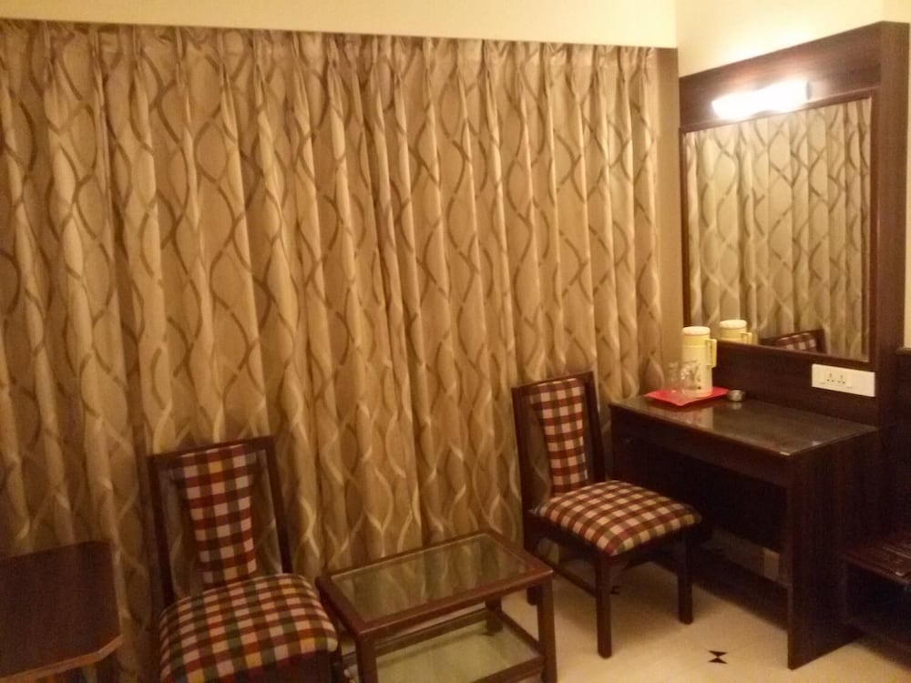 HOTEL GREENLAND ELEGANT 13/19
