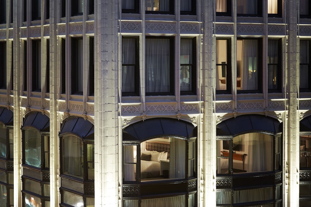THE GODFREY HOTEL BOSTON in BOSTON - MA