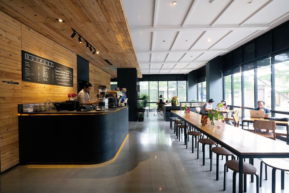 Lobby at Park5 Hotel Cilandak, JAKARTA