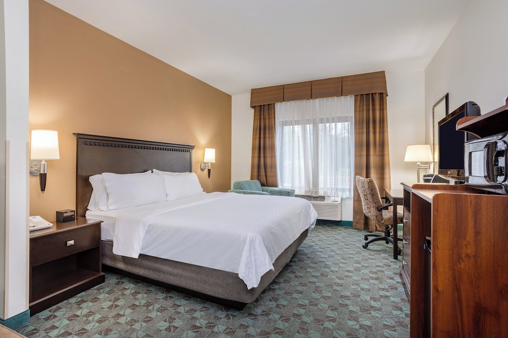 Standard, King Bed, Accessible