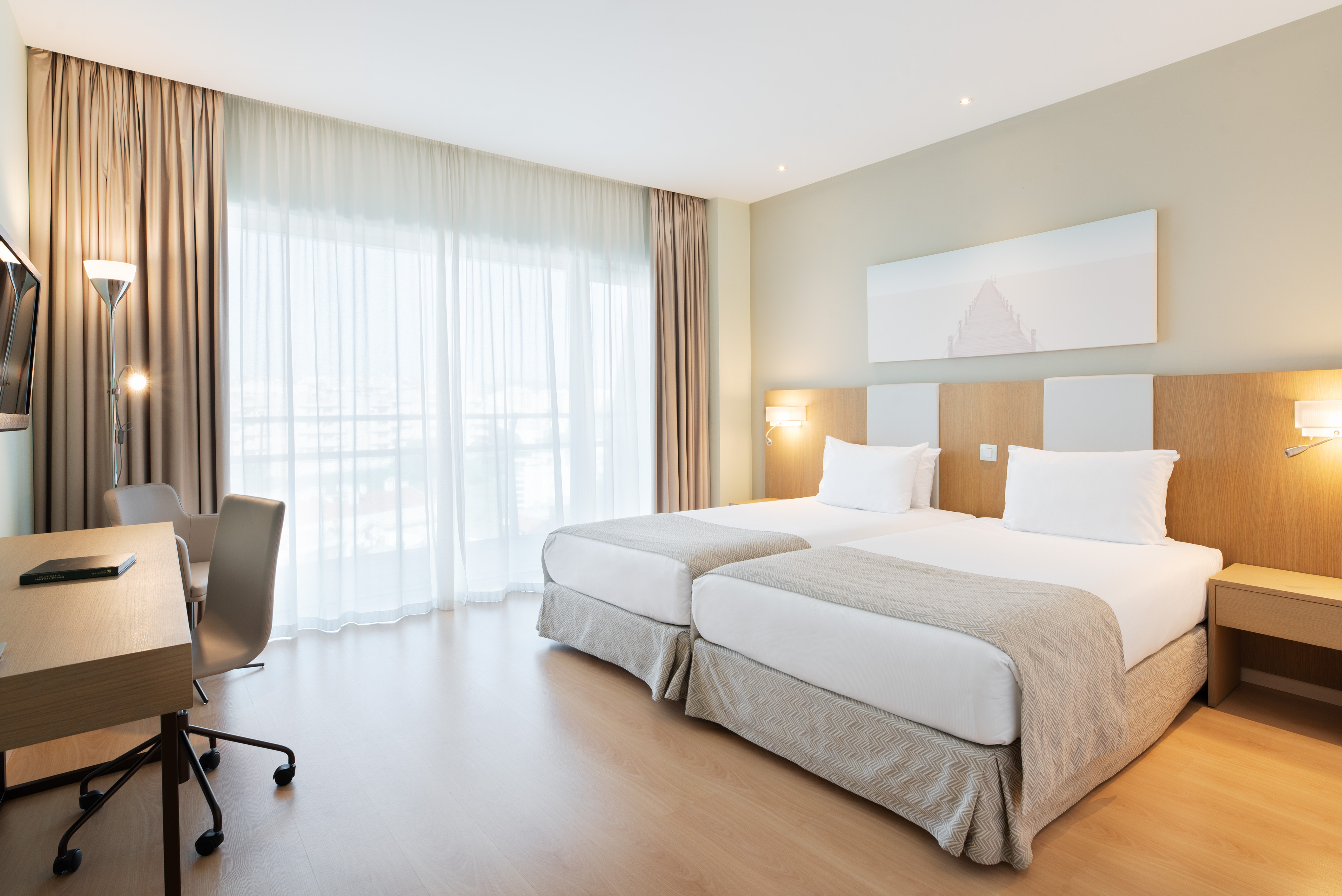 Eurostars Oasis Plaza 12/50