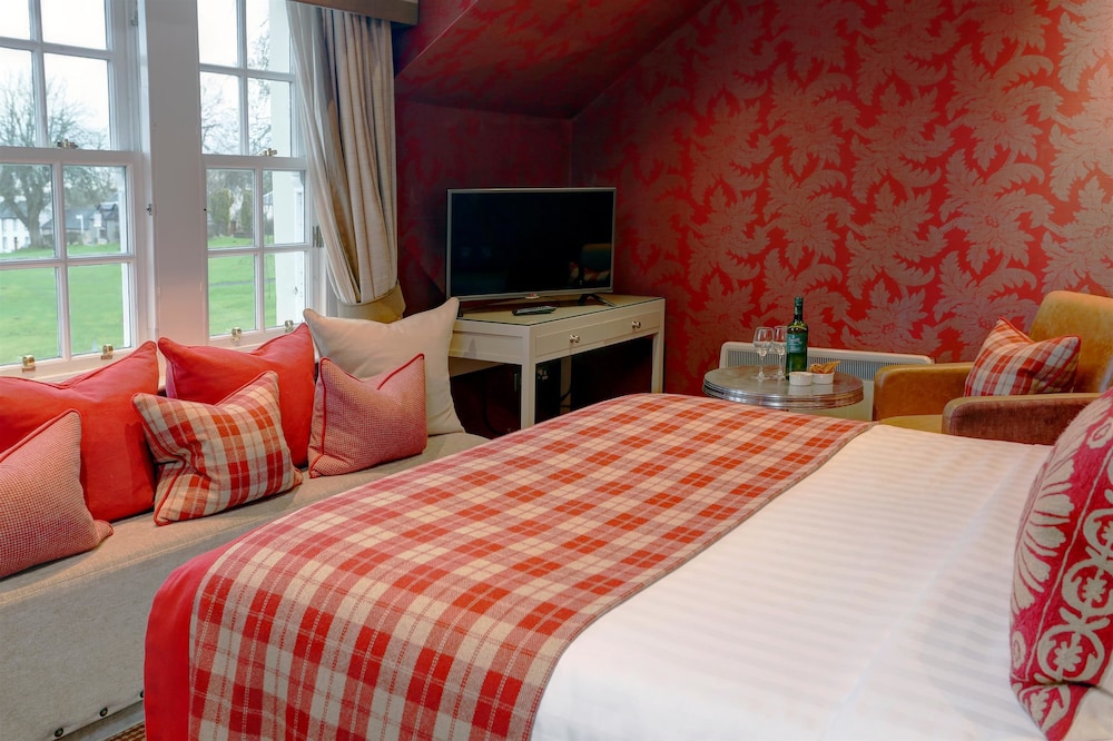 SUPERIOR, DOUBLE BED