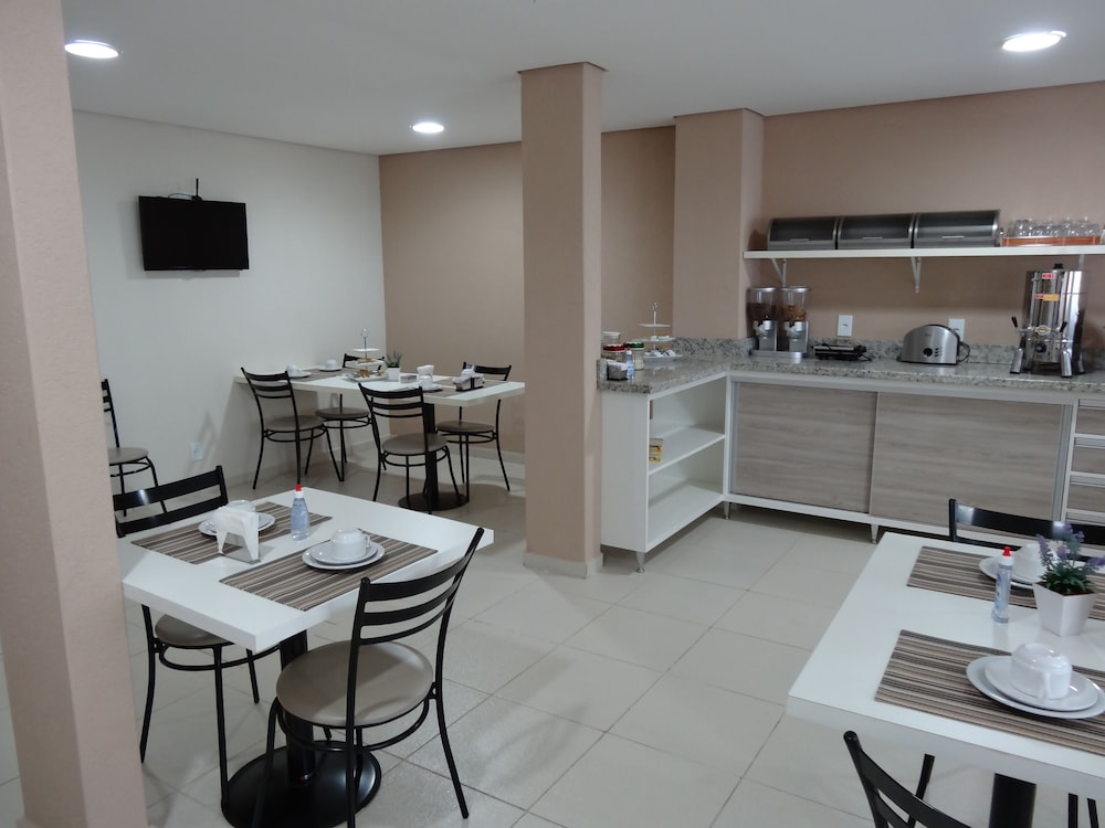 Cerrado Hotel 32/37