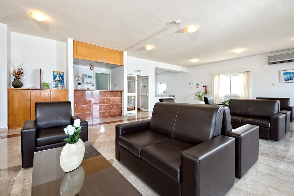 Sunny Hill Hotel Apartments 31/58