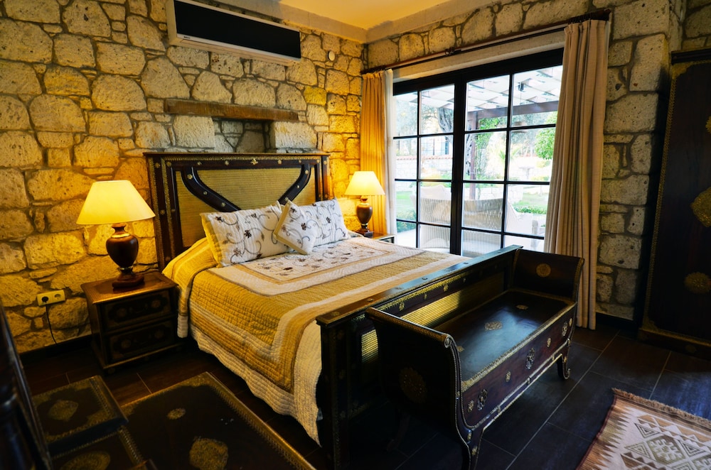 Imren Han Otel Alacati 35/47