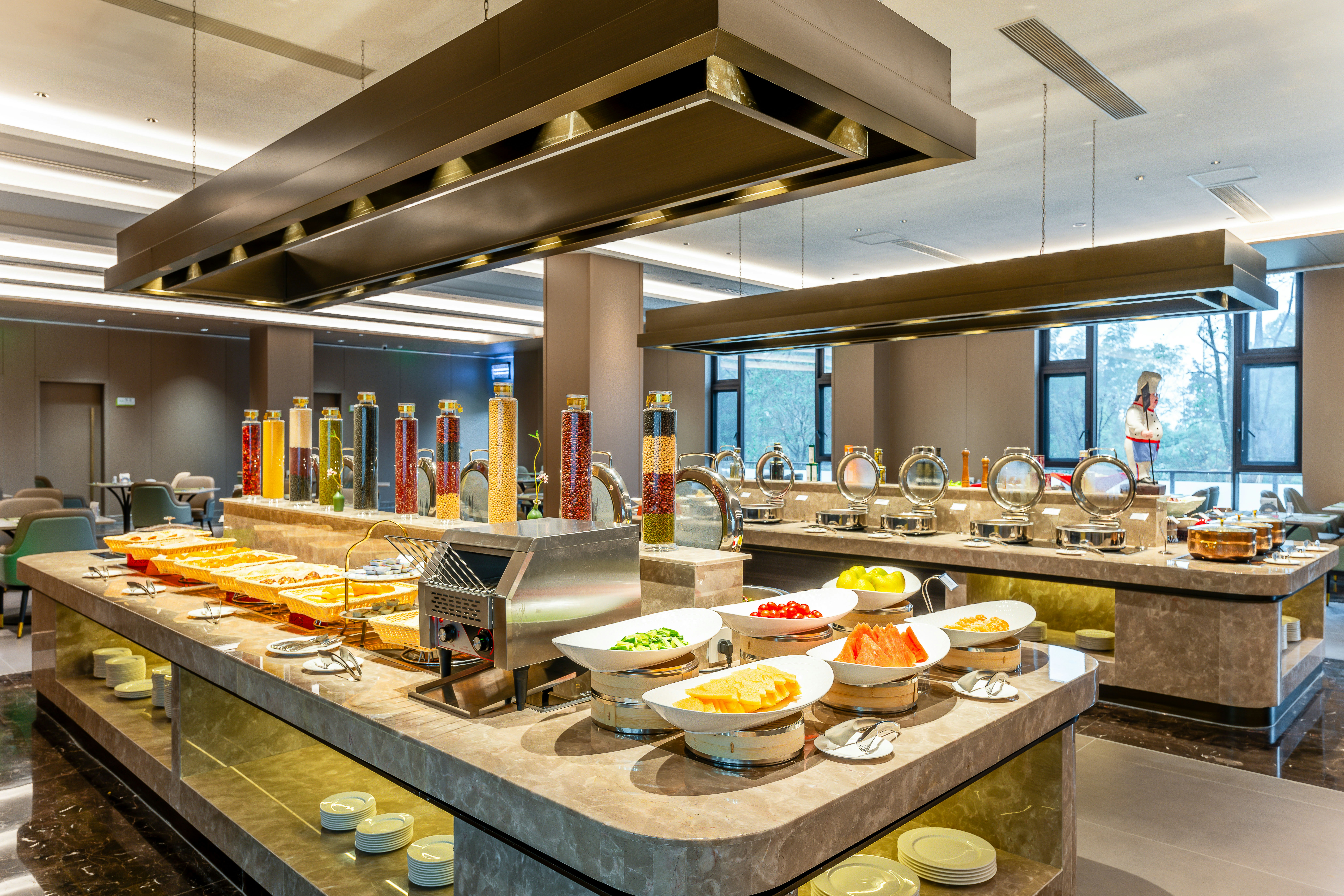 Holiday Inn Jiuhua Mountain Hot Spring Hotel 34/50