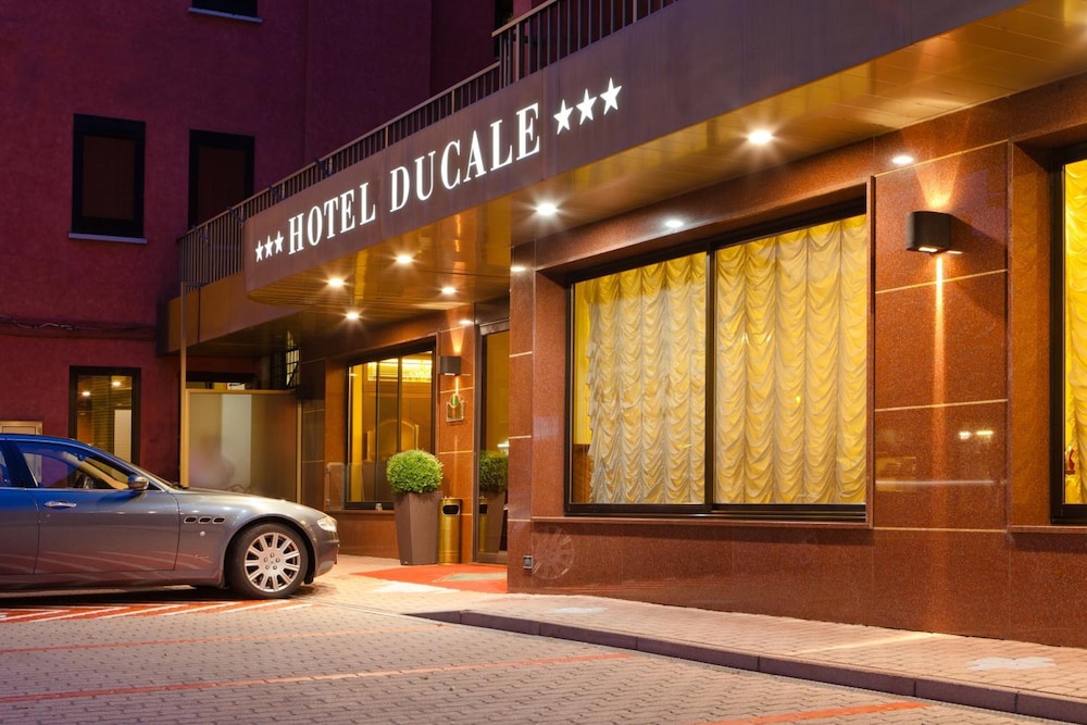 Ducale 36/38