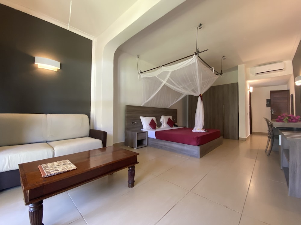 Ora Myblue Hotel 8/50