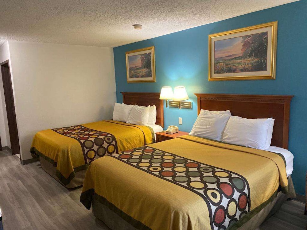 Americas Best Value Inn West Frankfort 9/30