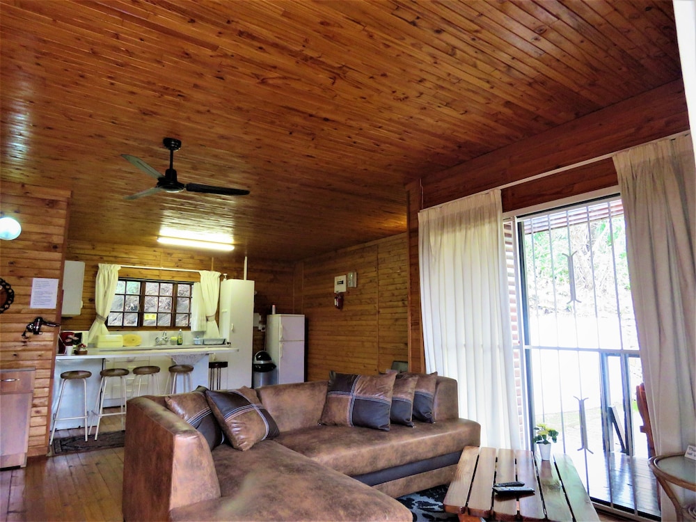 Viewpoint Lodge 26/50