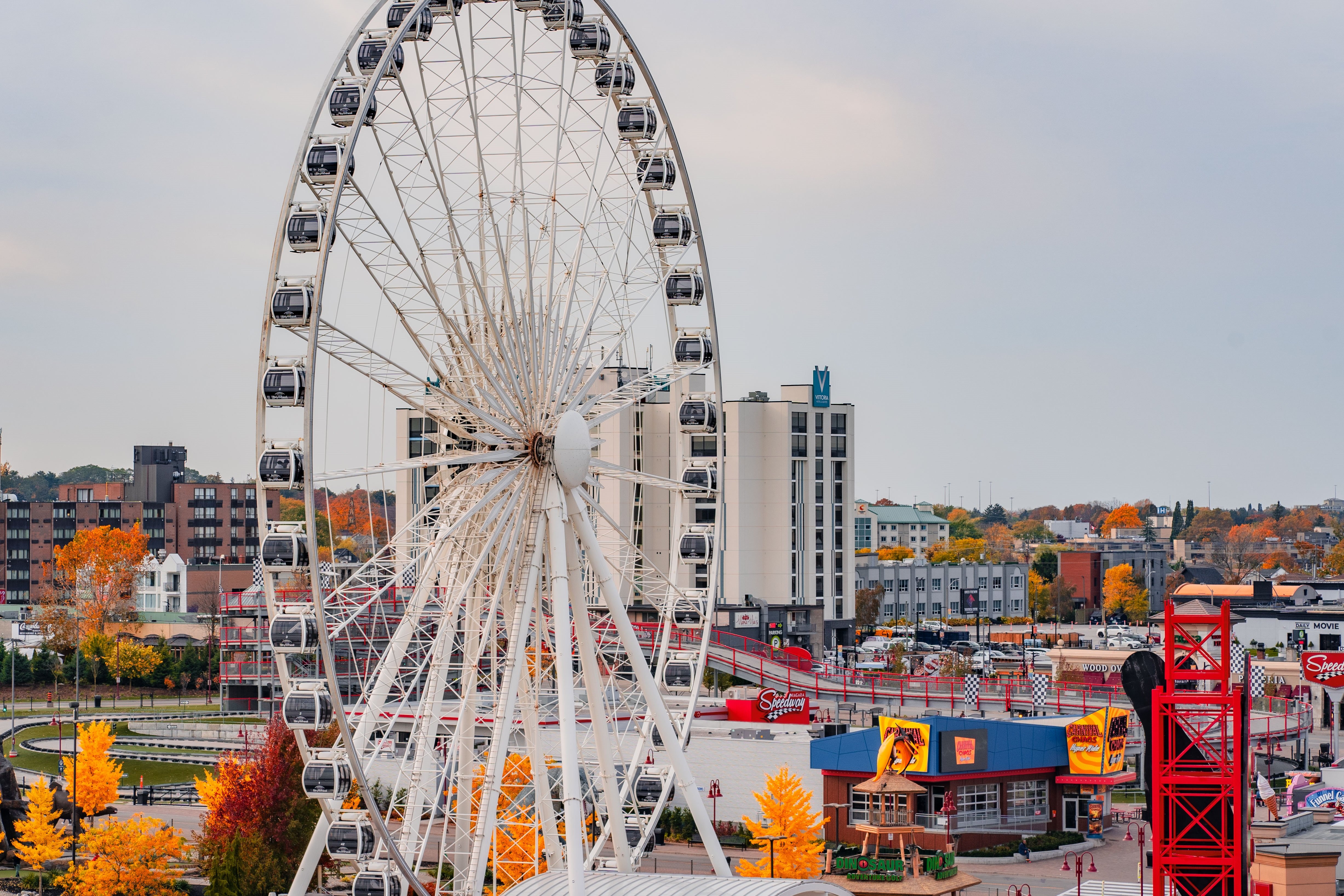 Niagara Fallsview Hotel & Suites 48/58