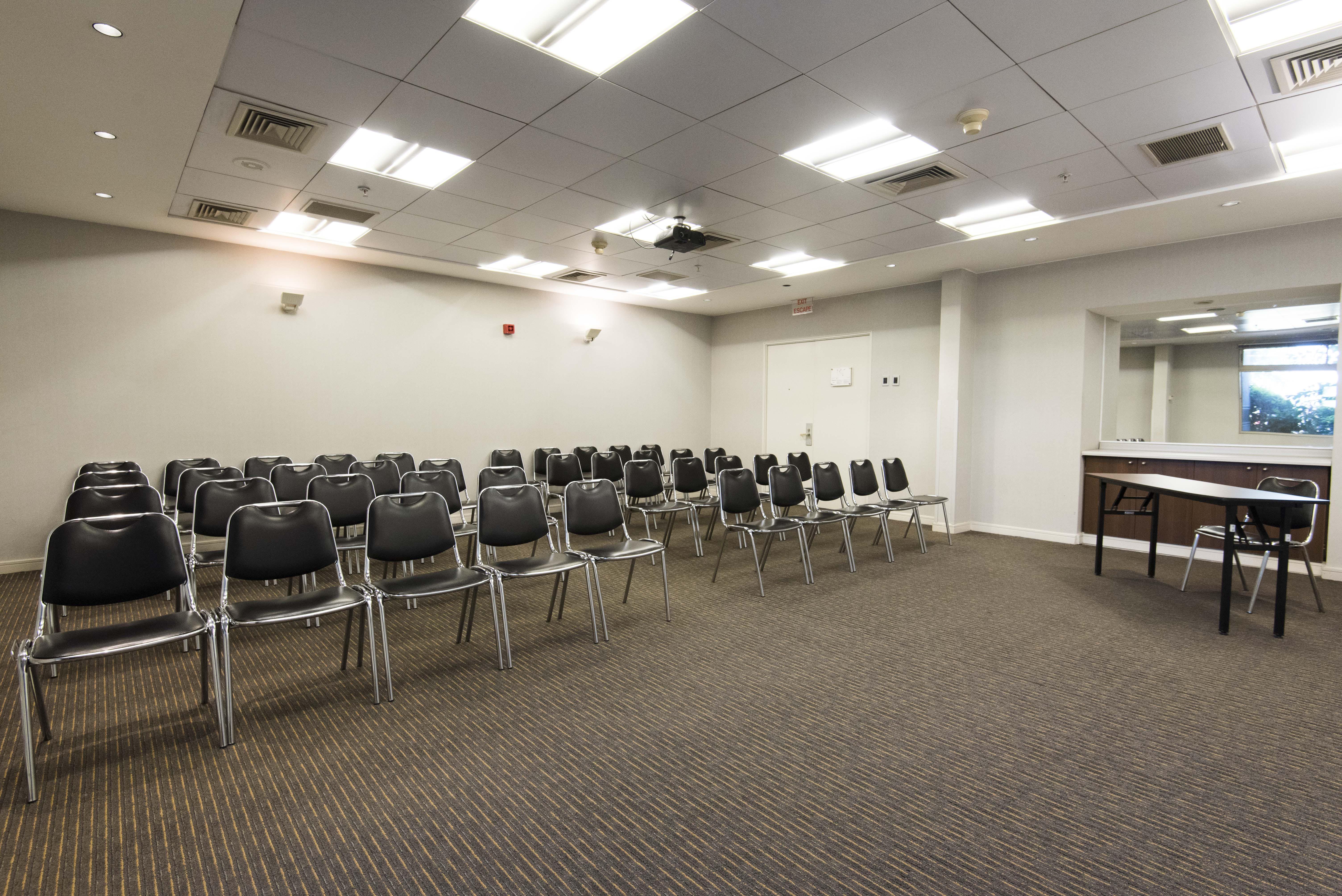 HOLIDAY INN EXPRESS TEMUCO 65/79
