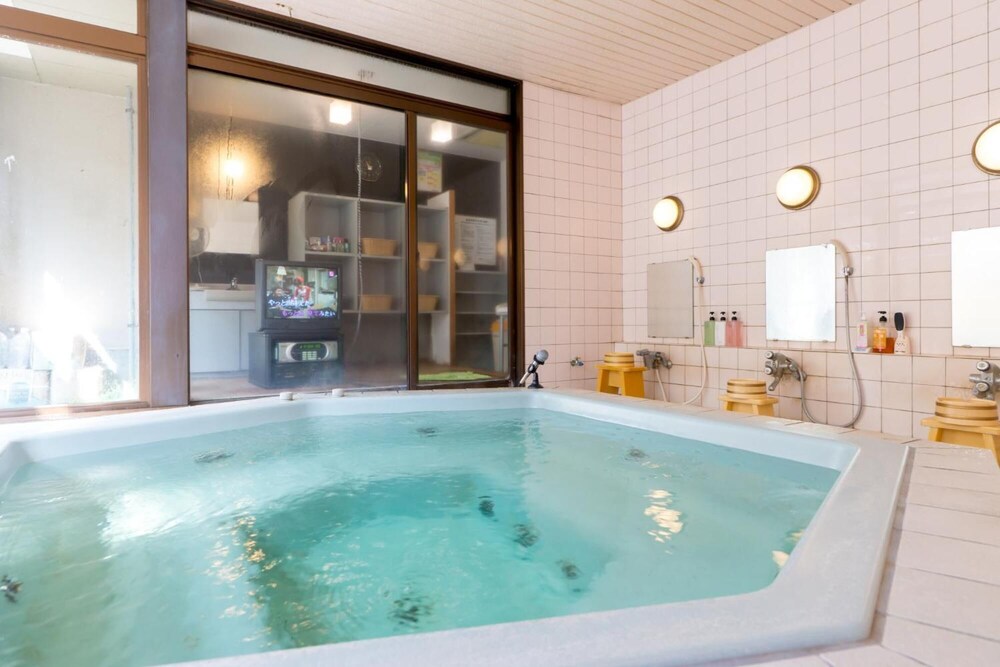 Nakaoyama Onsen Shosenkaku 20/50