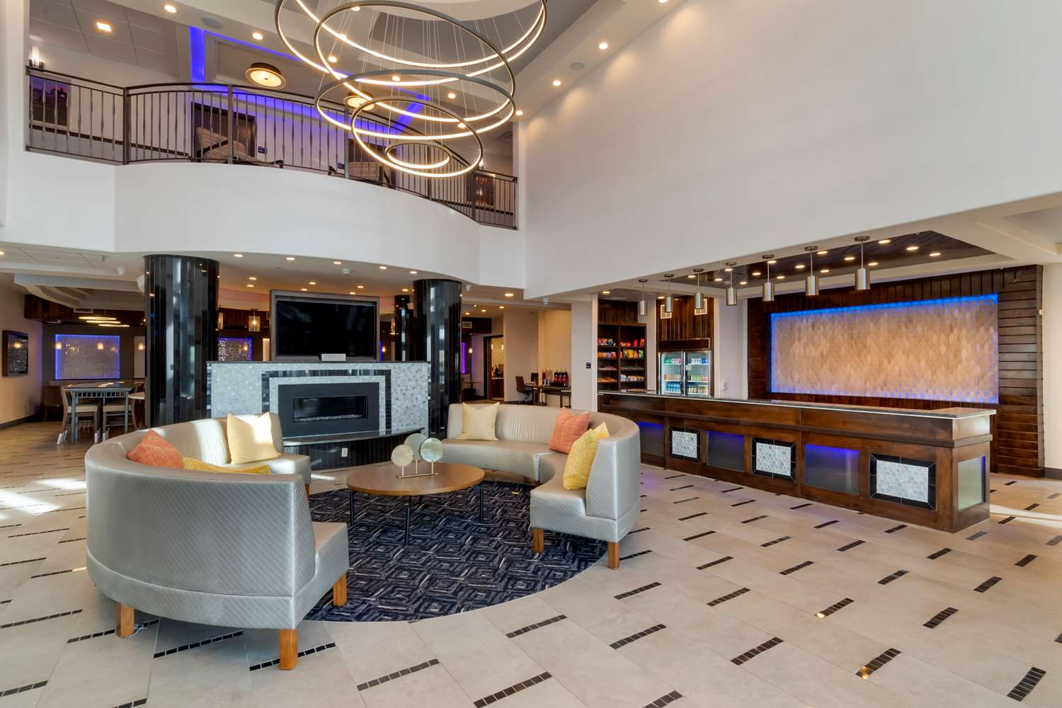 Best Western Premier Liberty Inn & Suites 10/48
