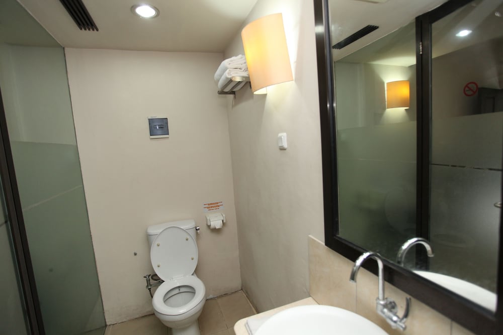 SANUR AGUNG HOTEL 44/77