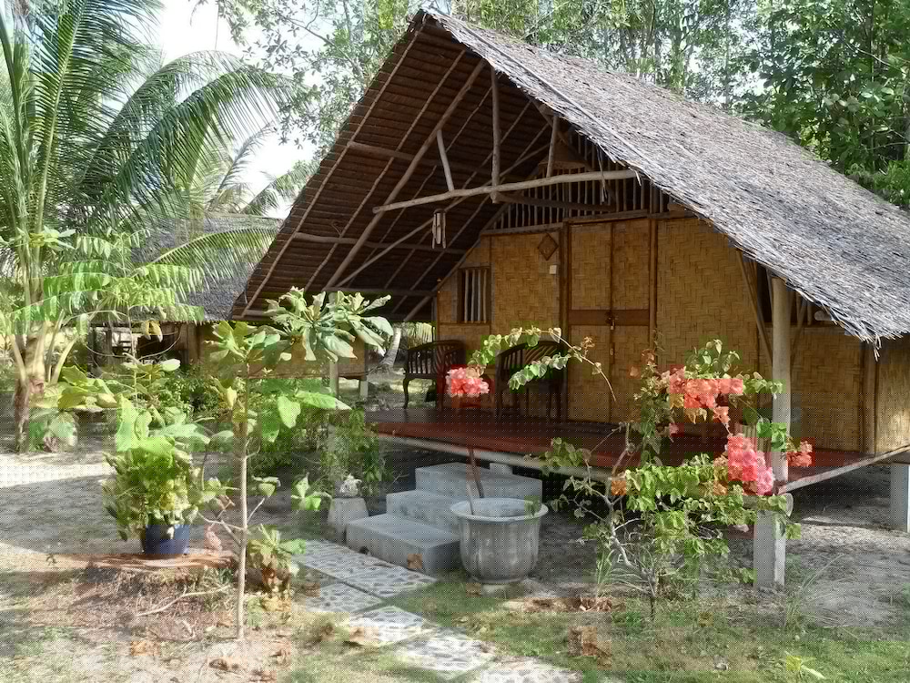 Mutiara Beach Resort 6/69