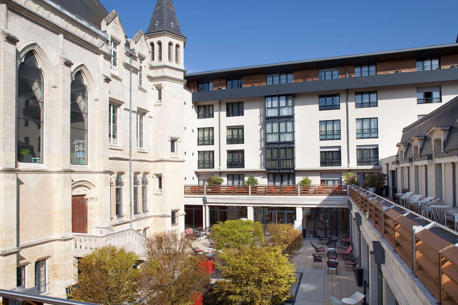 Best Western Premier Hotel De La Paix 40/43