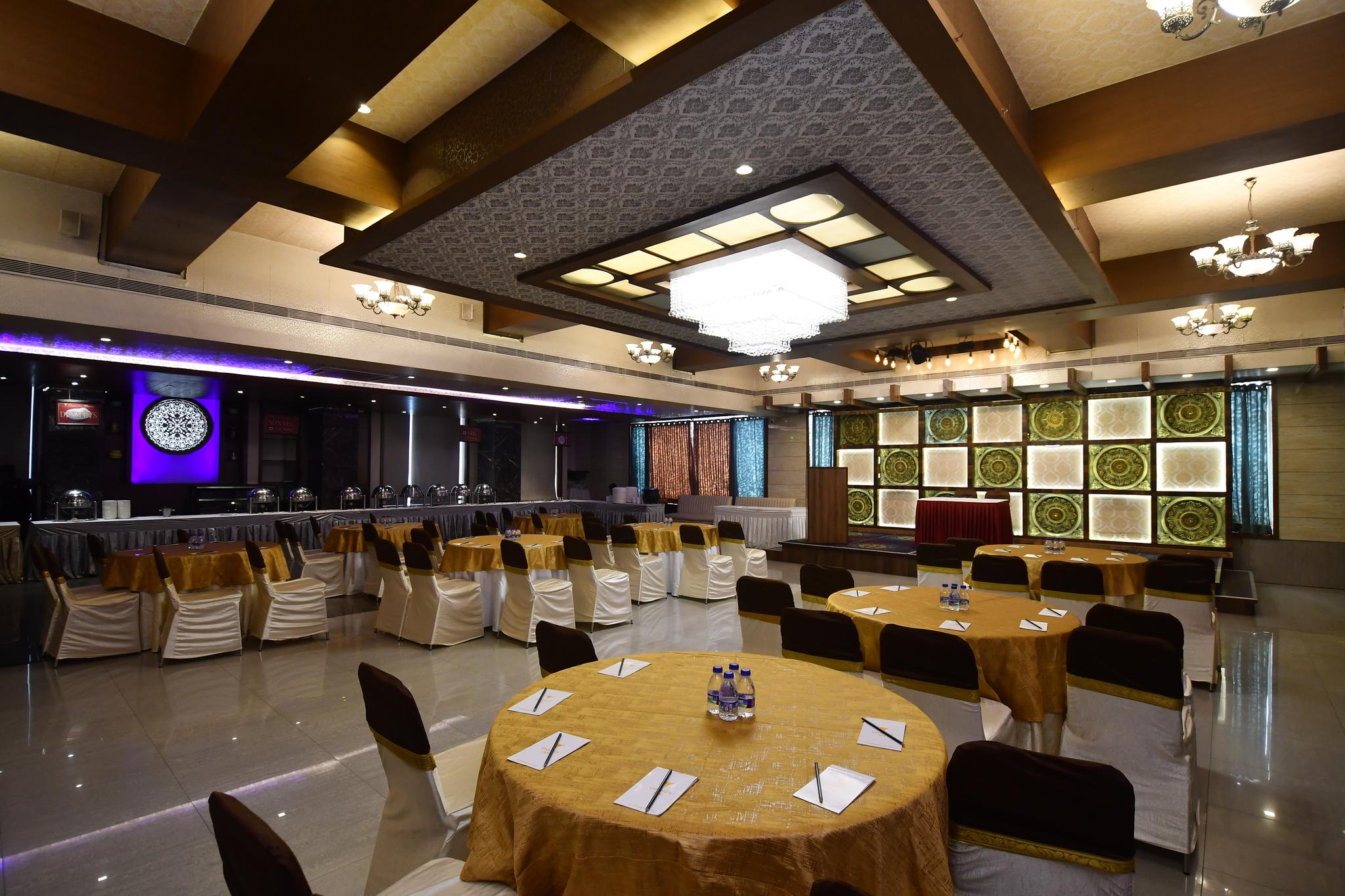 Hotel Vihang's Inn 16/22