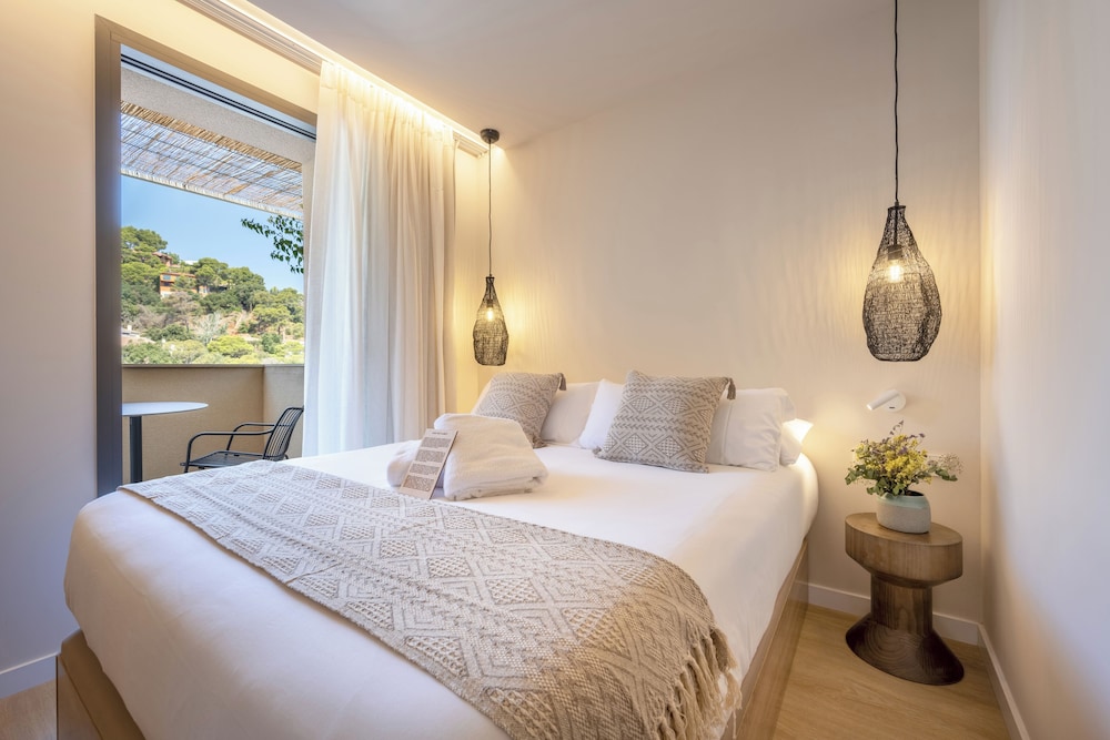 Talaia Plaza Ecoresort 7/48
