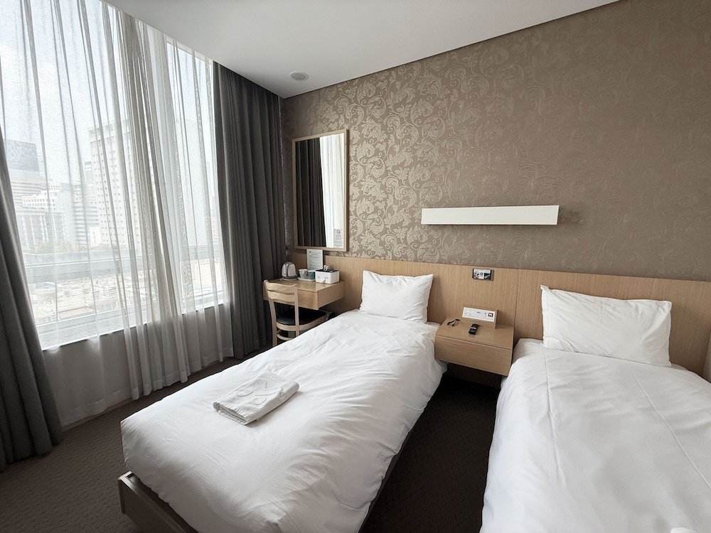 STANDARD, TWIN BEDS