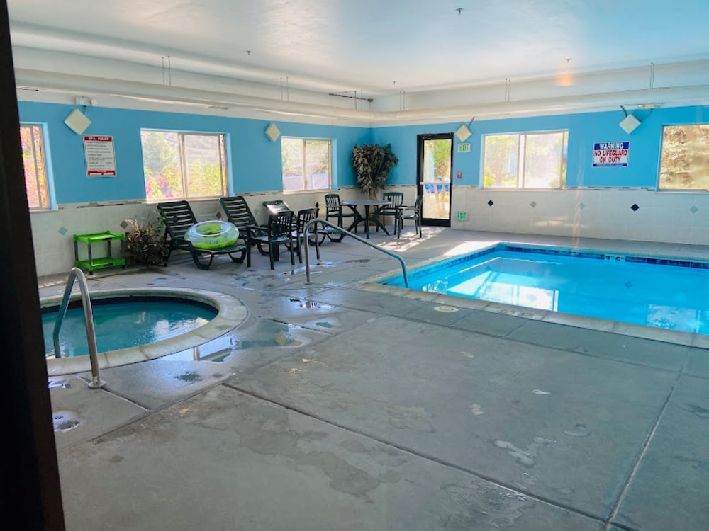 Wingate by Wyndham New Castle - Glenwood Springs 21/50