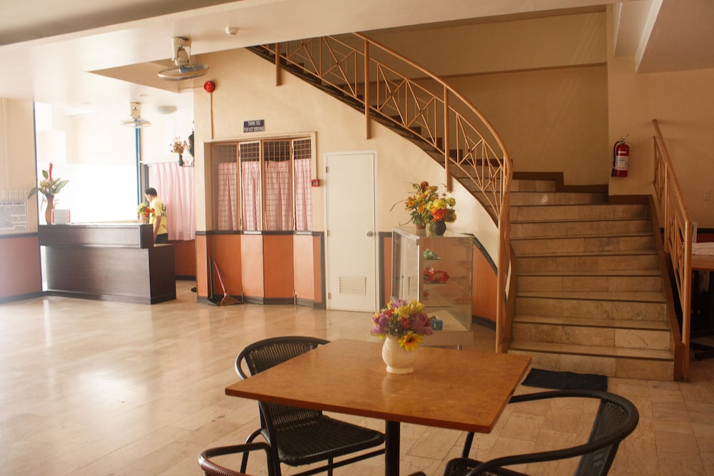 Gv Hotel Baybay 29/34
