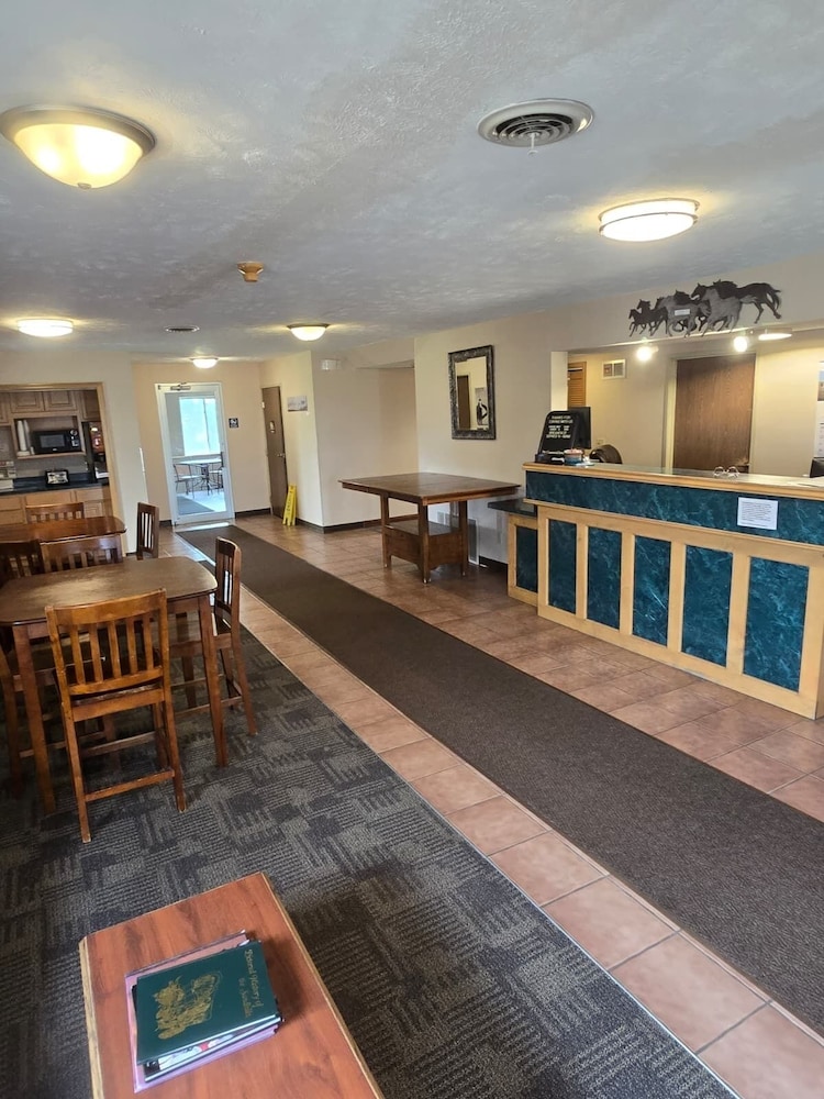 OYO 1002349 Roadside Inn 19/32