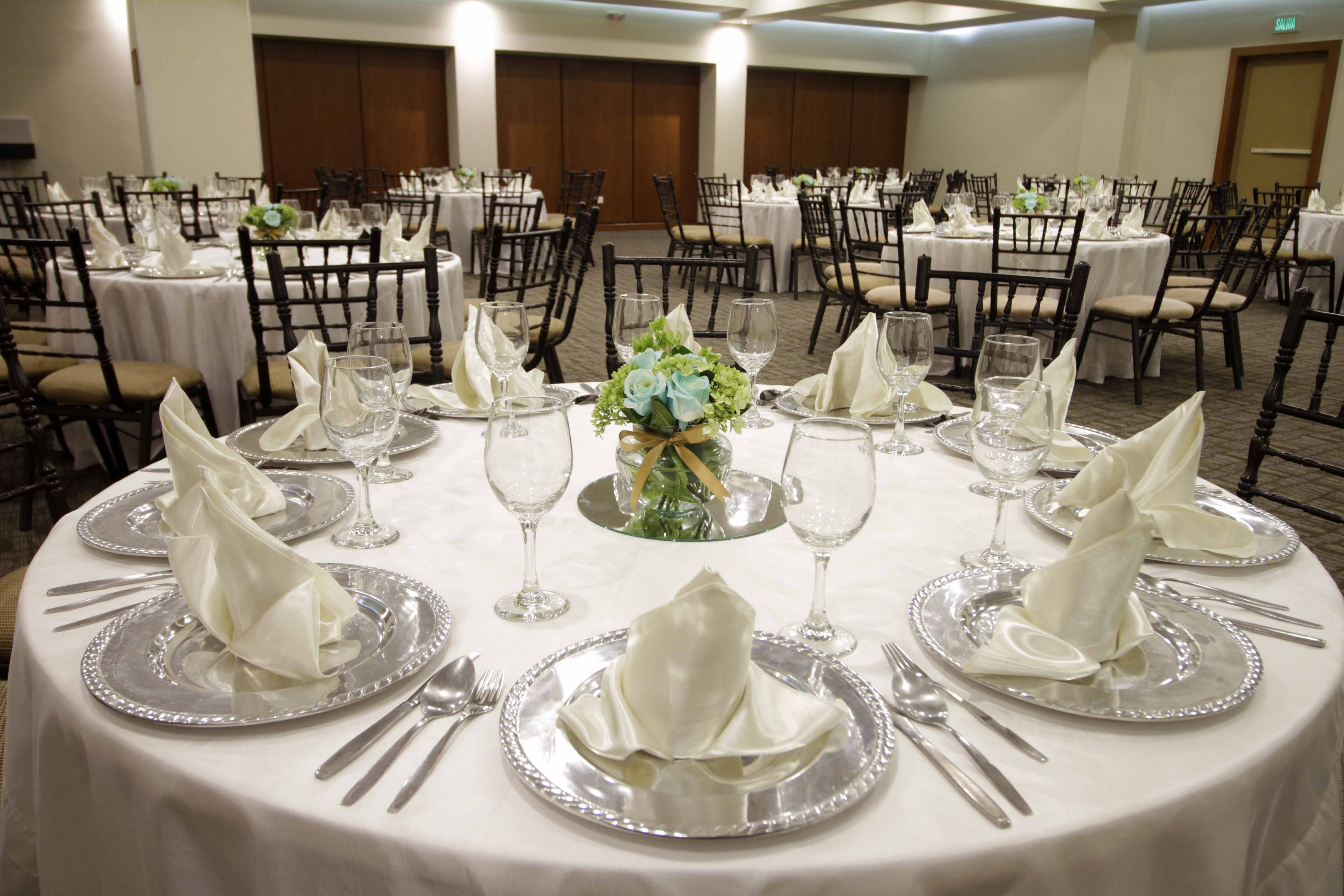 Holiday Inn Monterrey-Norte 20/48