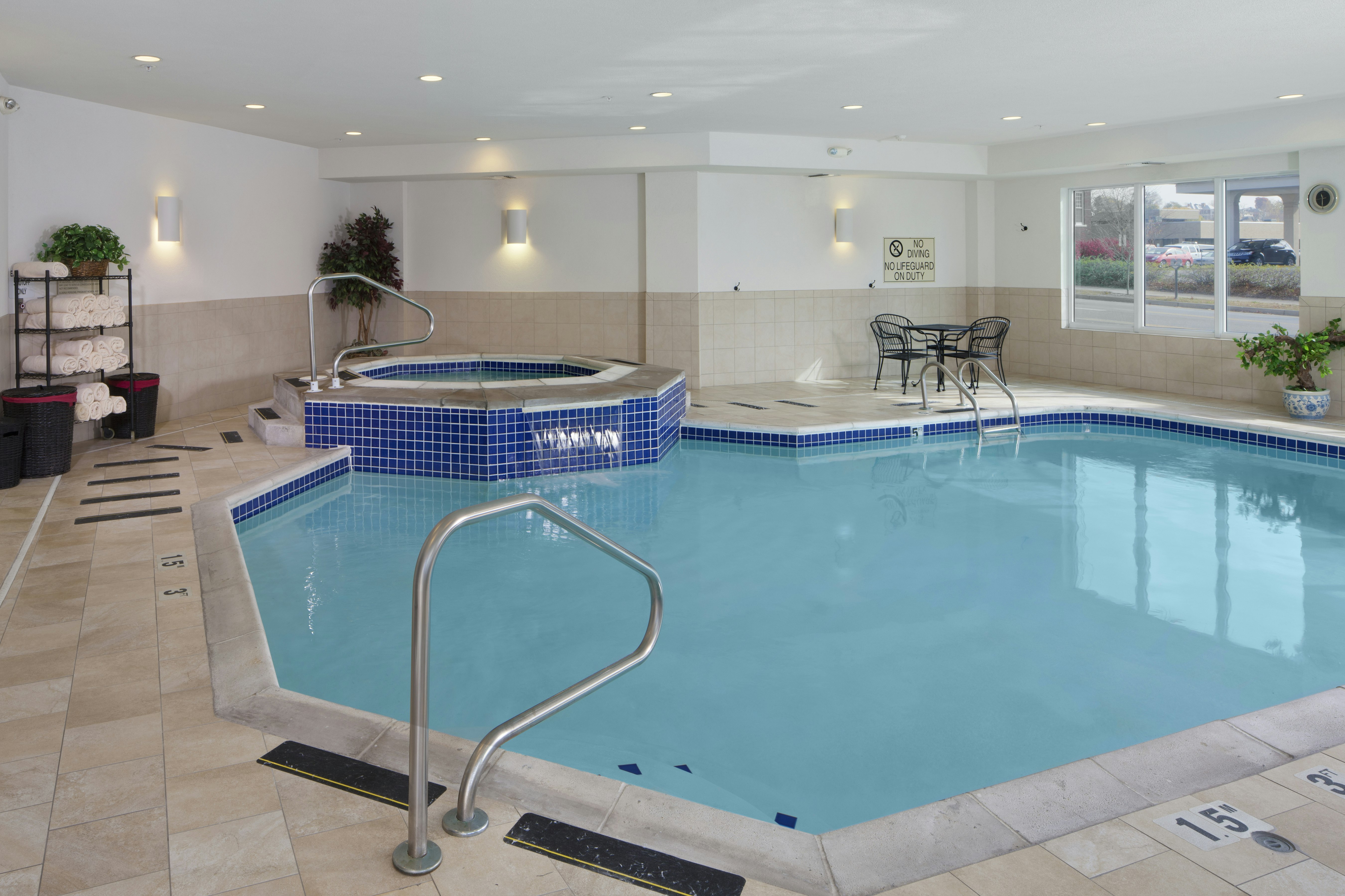 Doubletree By Hilton Jefferson 14/48