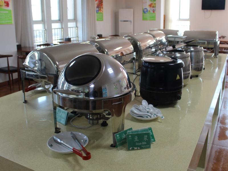 Greentree Inn Zhenjiang Dagang New District Tonggang Road Butterfly Square Hotel 11/18