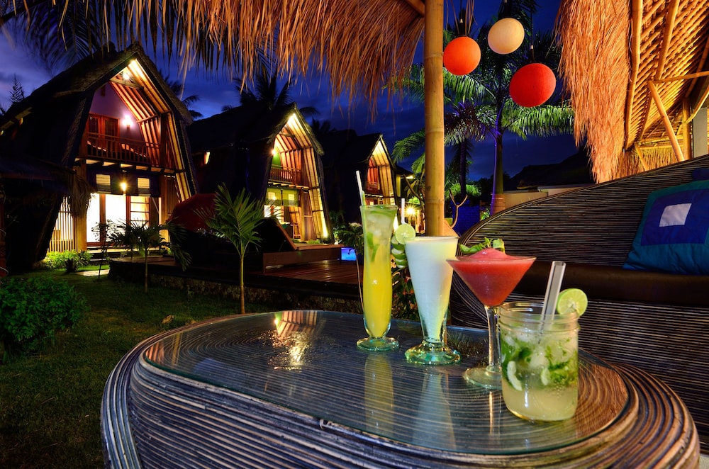 KIES VILLAS LOMBOK 57/67