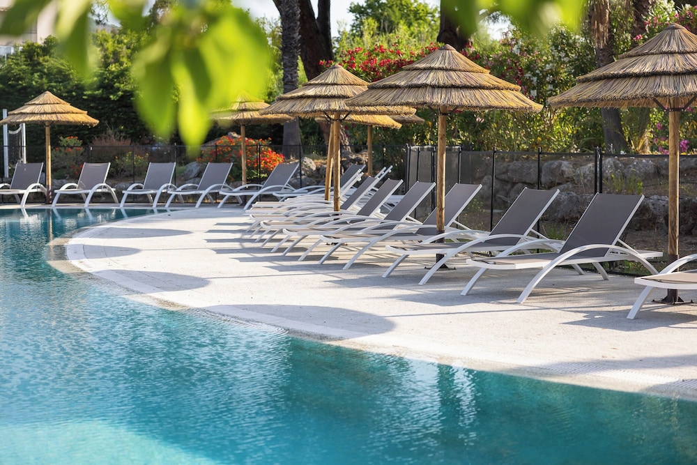 Hotel Club Le Capet 30/38