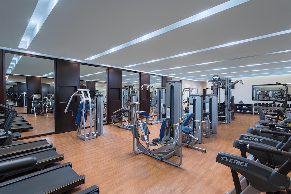 RADISSON BLU HOTEL, SOHAR 40/72