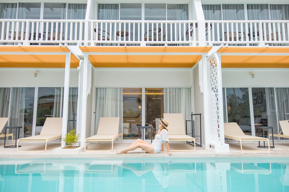 Thavorn Palm Beach Resort in KARON BEACH