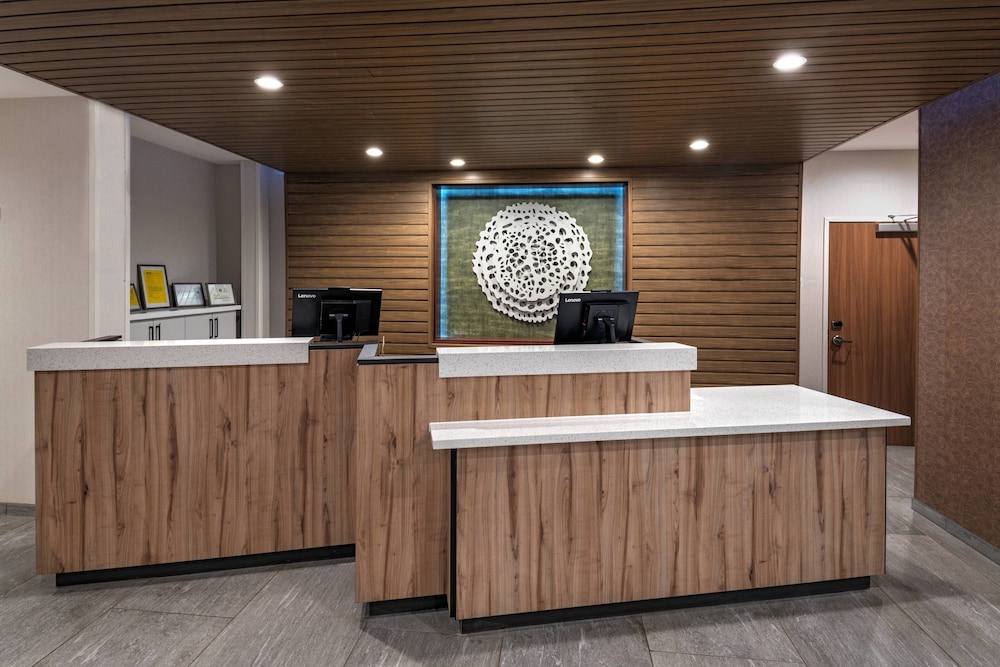 Fairfield Inn & Suites By Marriott Houston Missouri City 7/30