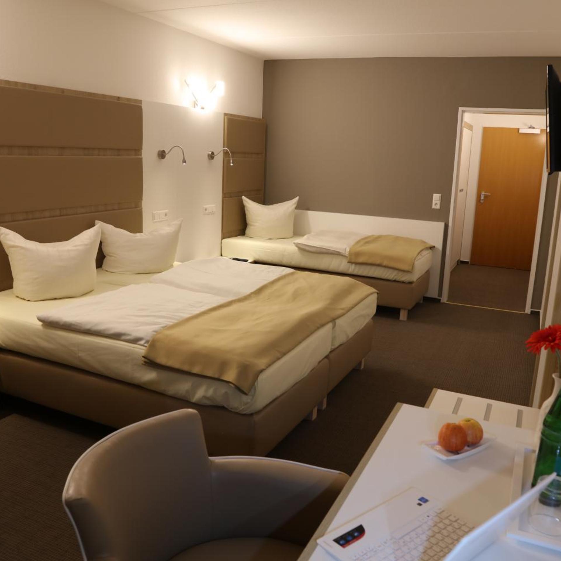غرفة كومفورت ثلاثية، Confour Hotel 7/10