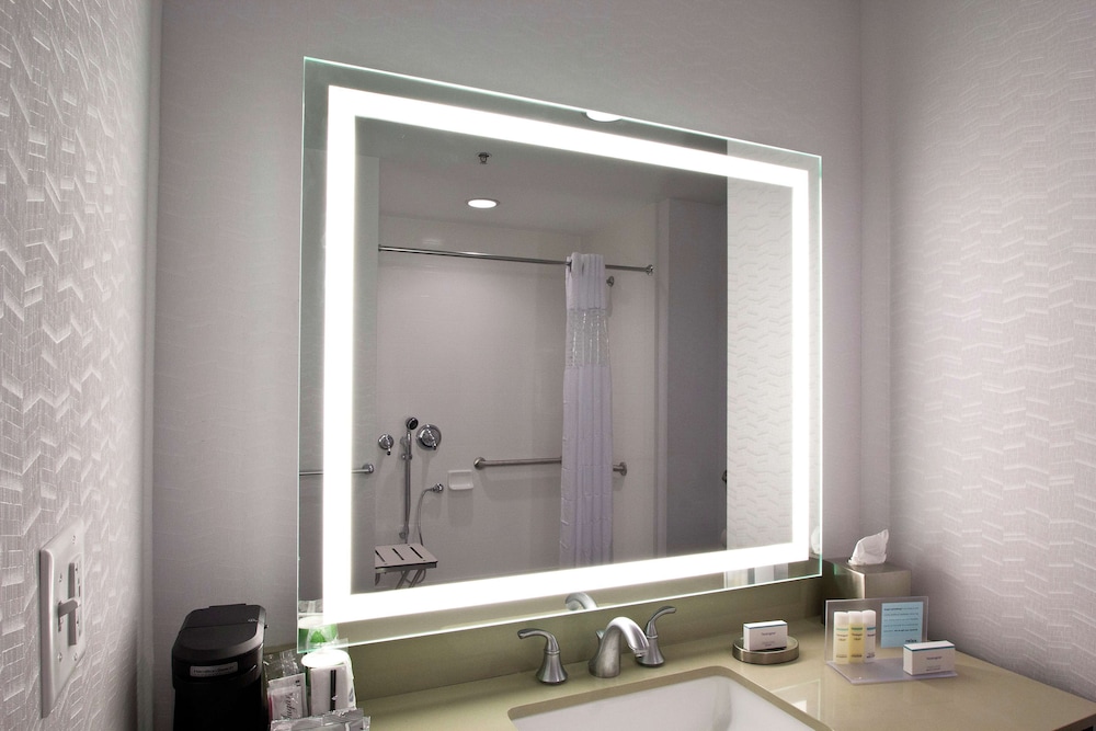 Hampton Inn And Suites Columbus/University Area 28/81