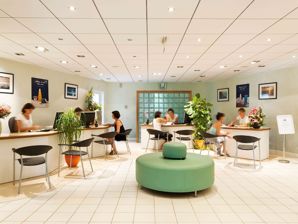 Ibis Hyeres Plage Thalassa 57/68
