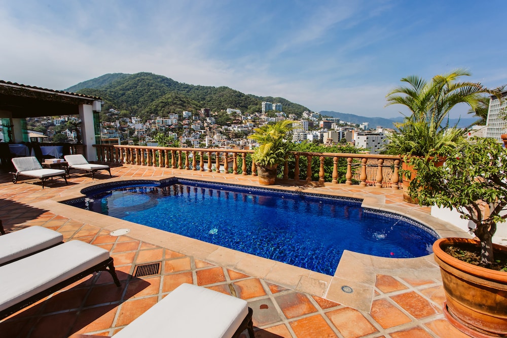 Hacienda San Angel 42/50