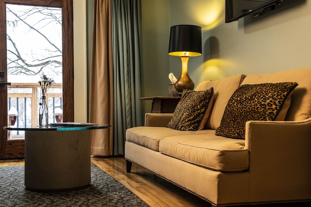 Hotel Broad Ripple 28/46