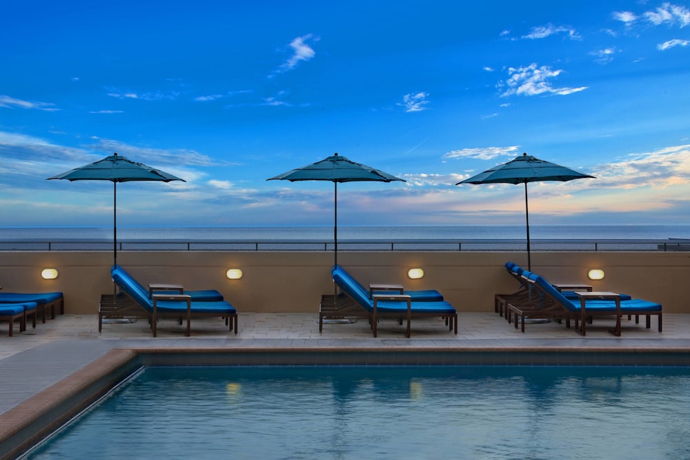 Marriott S Beachplace Towers 7/27