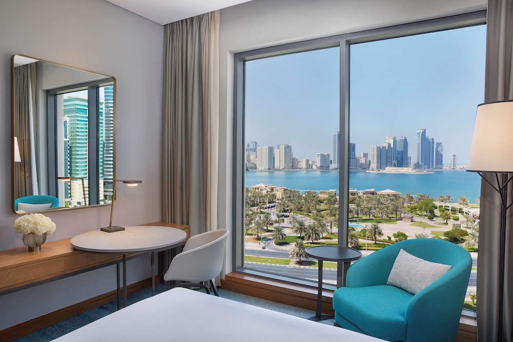 DELUXE, KING BED, WATER FRONT, SOFA