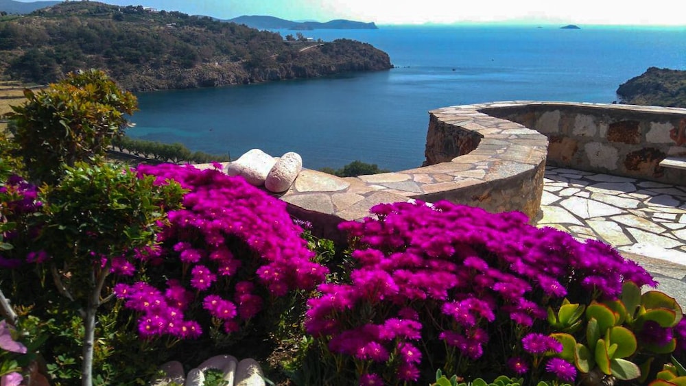 Patmos Exclusive Villas 38/50