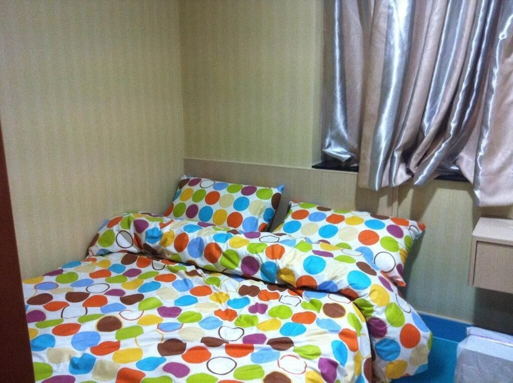 Lung Wa Hotel 15/25