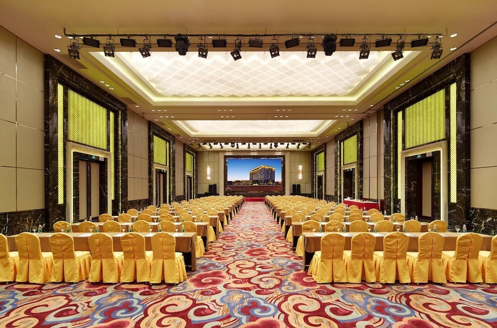 Mingcheng Jin Jiang Hotel 47/54
